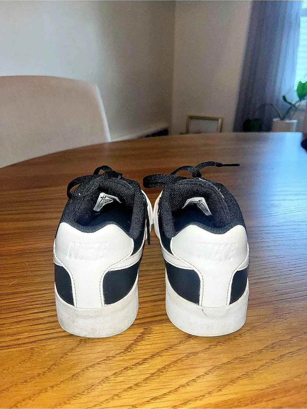 Nike Court Legacy Lift Black & White Sneakers
